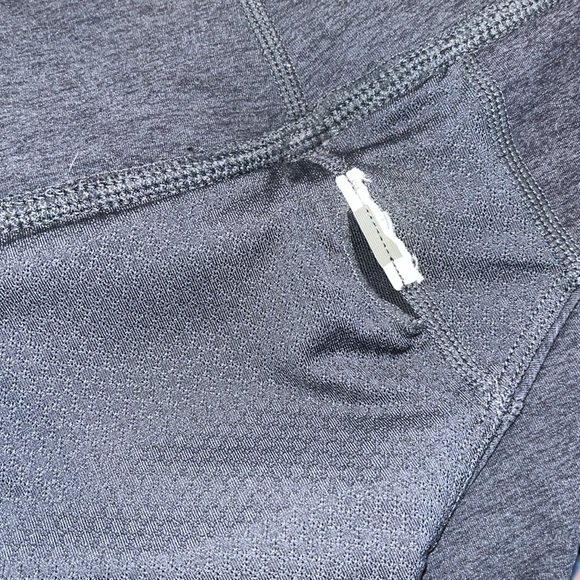 VUORI LONG LINE ELEVATION SPORTS BRA GRAY SIZE X-SMALL - Picture 5 of 5